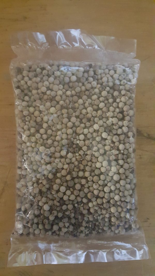 White Peppercorns Hot on Sale