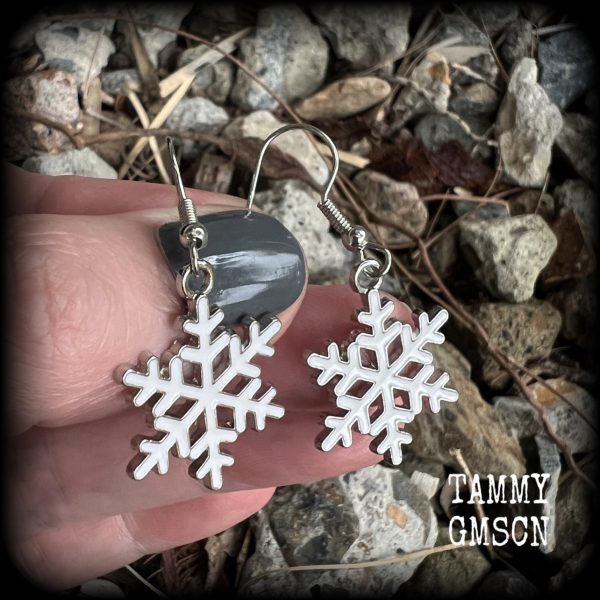 White snowflake earrings-Christmas earrings Fashion