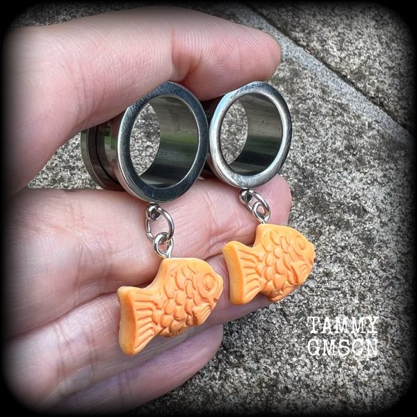 Taiyaki-Red bean fish tunnel earrings on Sale