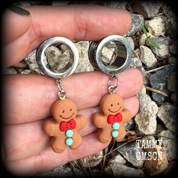 Gingerbread man tunnels-Christmas tunnel earrings For Sale