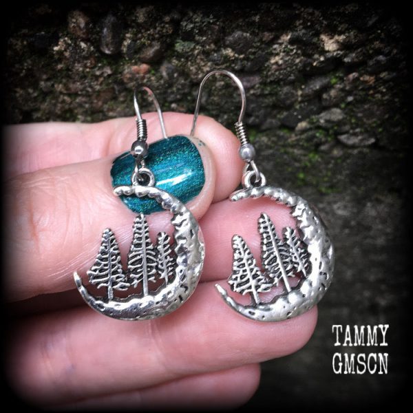 Fir tree and crescent moon earrings Online