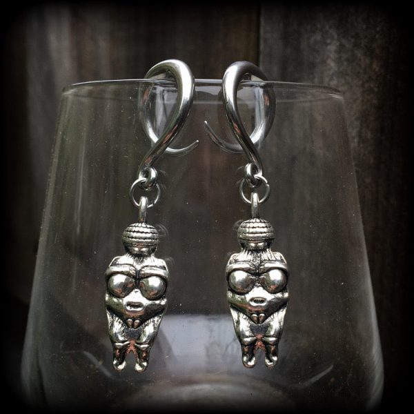 Venus of Willendorf gauged earrings Discount