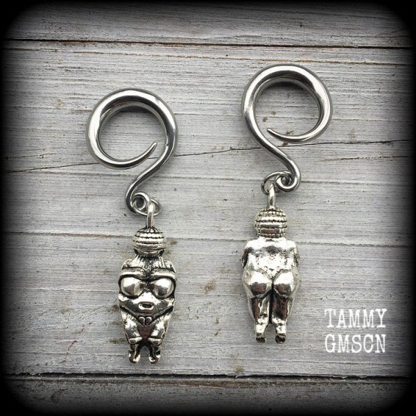 Venus of Willendorf gauged earrings Discount